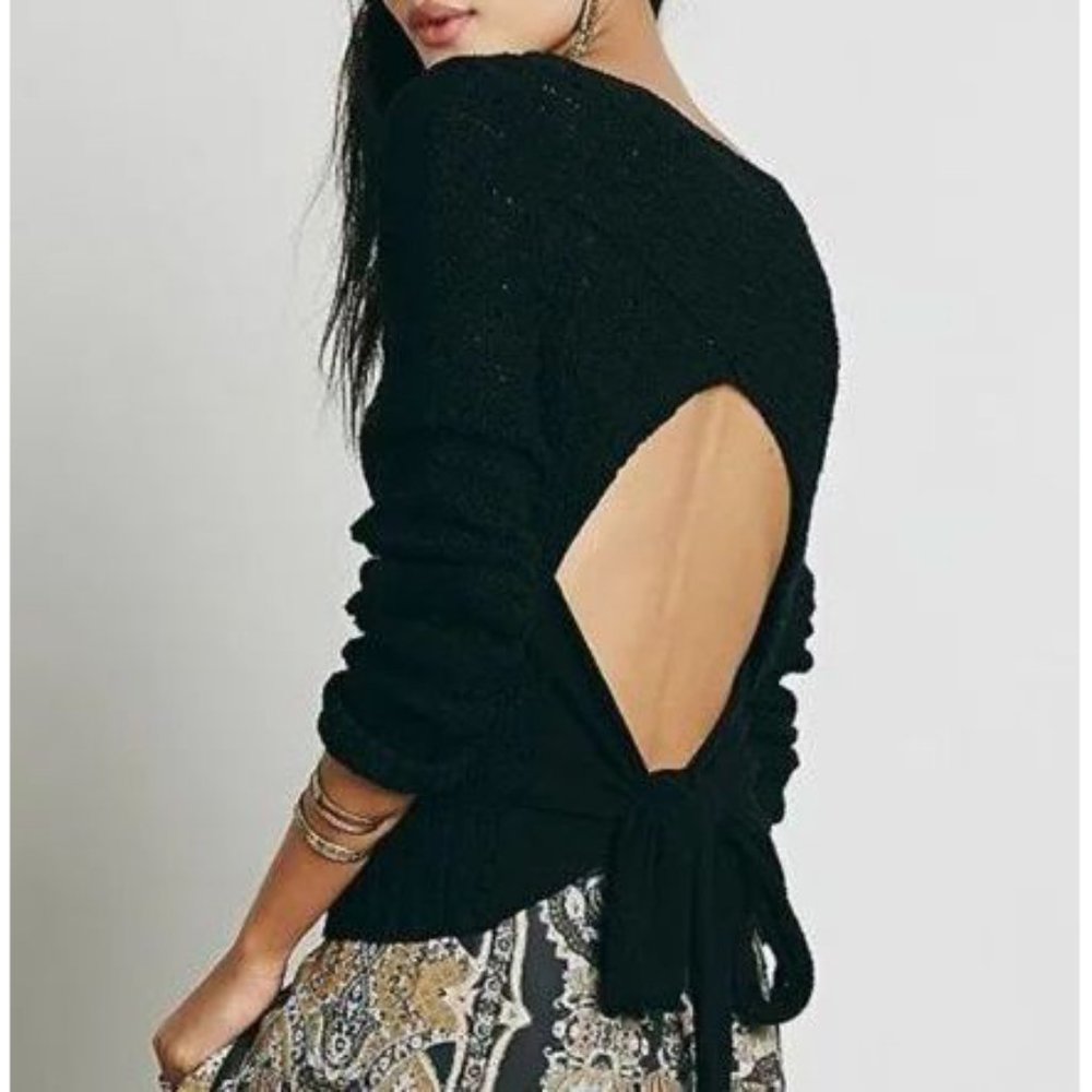 Free People Bow Back Pullover Knit Sweater Open Cut-Out Cropped Back Backless S